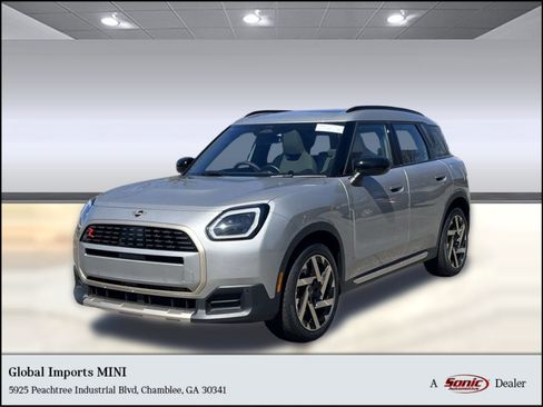 Used 2025 MINI Cooper Countryman S image 1