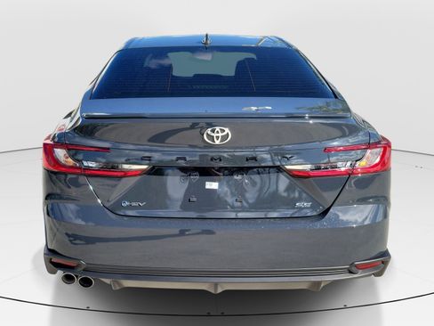 Used 2026 Toyota Camry SE FWD image 6