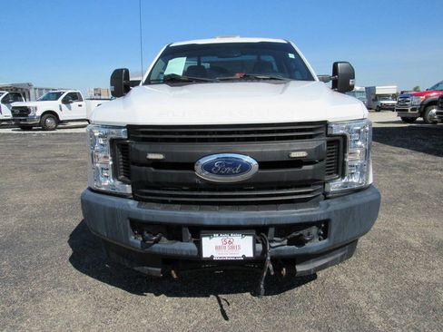 Used 2018 Ford F350 XL AWD/4WD image 8