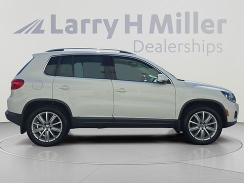 Used 2012 Volkswagen Tiguan S AWD/4WD image 6
