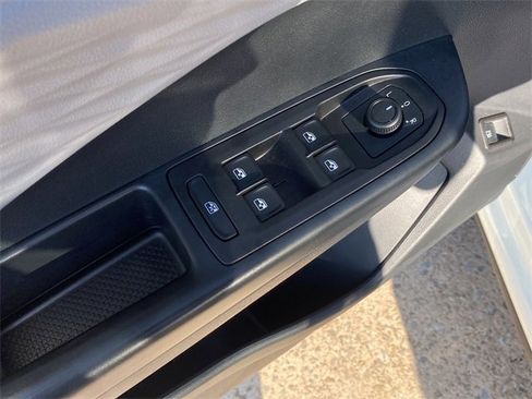 Used 2023 Volkswagen Taos S image 20