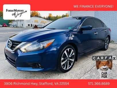 Used 2016 Nissan Altima 2.5 SR w/ LED Appearance Package
