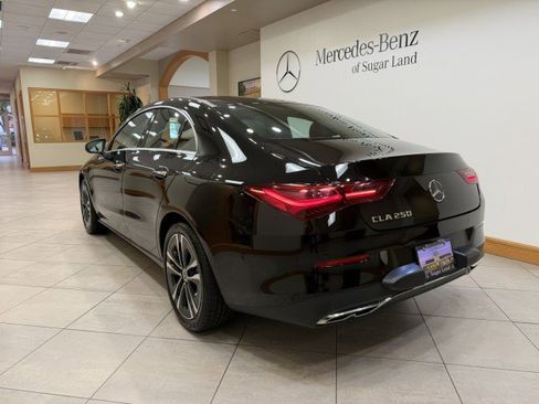 Certified 2025 Mercedes-Benz CLA 250 image 3