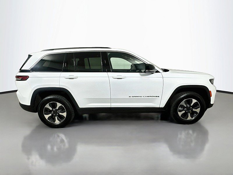 Used 2022 Jeep Grand Cherokee Limited 4xe AWD/4WD image 8