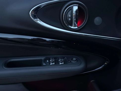 Used 2022 MINI Cooper Clubman S image 51