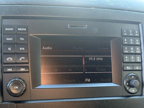 Used 2016 Mercedes-Benz Sprinter 3500 image 15