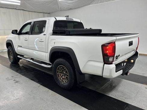 Used 2023 Toyota Tacoma 4x4 Double Cab w/ Trail Edition image 7