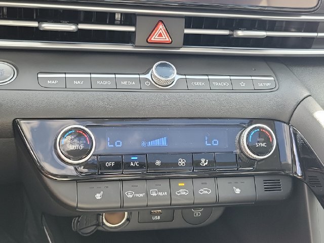 New 2026 Hyundai Elantra Limited FWD image 13