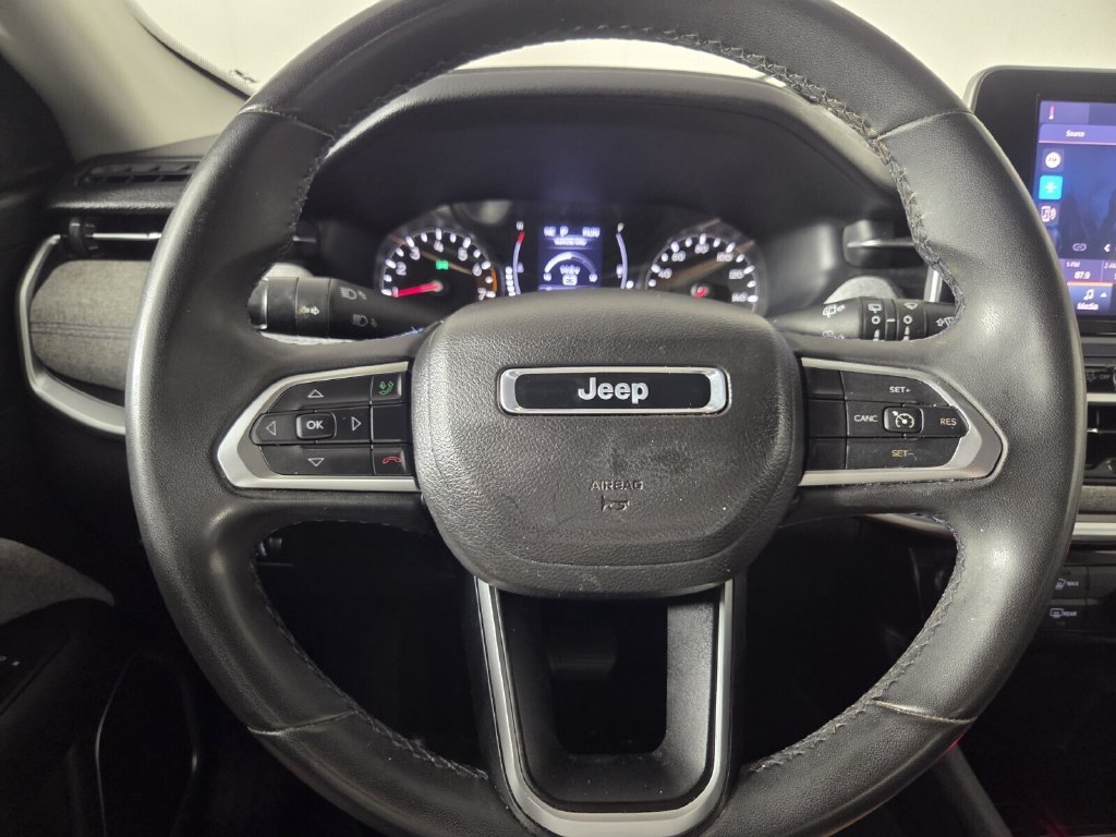Used 2022 Jeep Compass Latitude AWD/4WD image 15