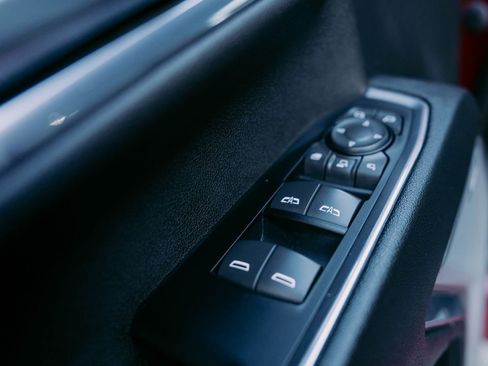 Used 2024 Chevrolet Silverado 3500 High Country w/ High Country Premium Package image 15