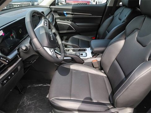 New 2025 Kia Telluride LX image 19