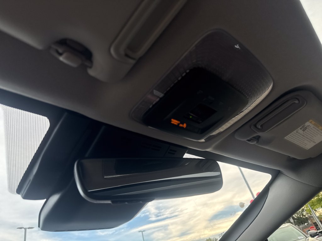 New 2027 Toyota Prius Plug-In Hybrid FWD image 28