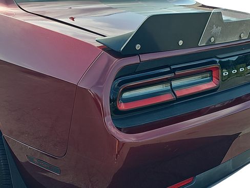 Used 2018 Dodge Challenger R/T w/ Blacktop Package RWD image 32