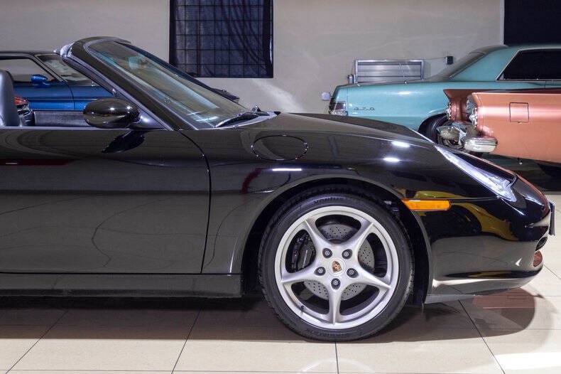 Used 2004 Porsche 911 Carrera RWD image 25