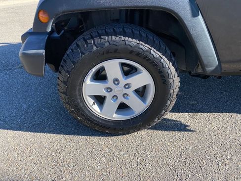 Used 2017 Jeep Wrangler Unlimited Sport w/ Quick Order Package 24S image 25