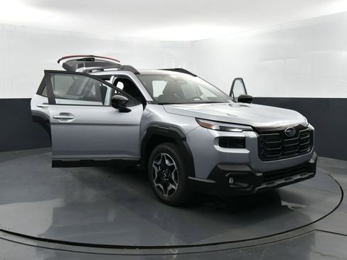 New 2026 Subaru Outback Touring image 38