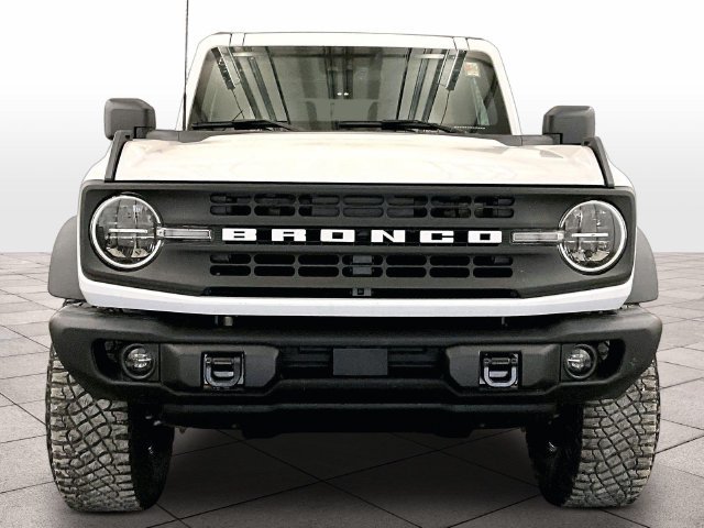 Used 2023 Ford Bronco Black Diamond w/ Sasquatch Package AWD/4WD image 3