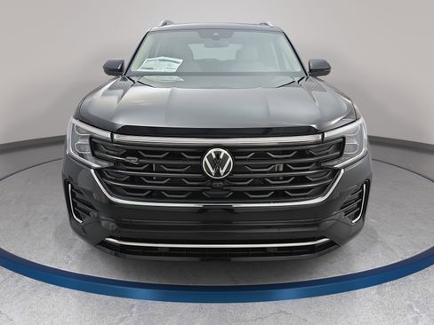 New 2026 Volkswagen Atlas SEL Premium R-Line AWD/4WD image 2