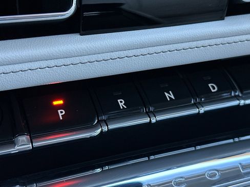 Used 2025 Lincoln Aviator Reserve w/ Illumination Package image 22