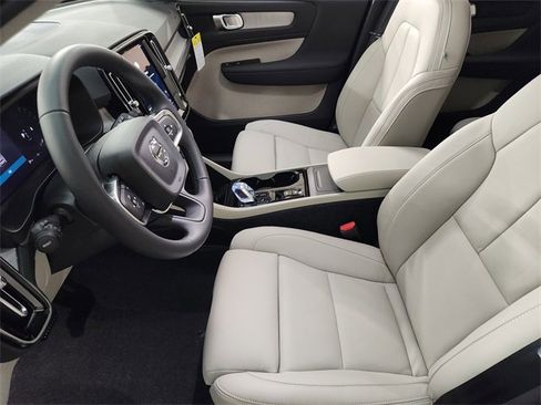 New 2026 Volvo XC40 B4 Plus w/ Protection Package Premier image 13