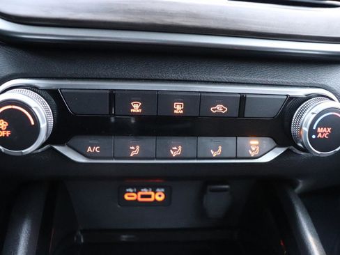 Used 2024 Nissan Altima 2.5 SV image 31