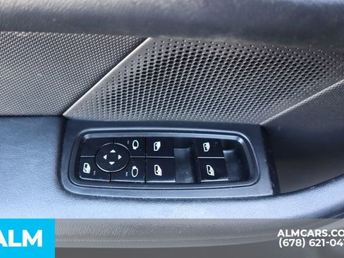 Used 2021 Porsche Taycan image 15