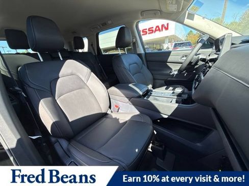 New 2026 Nissan Pathfinder SL w/ Cargo Package AWD/4WD image 17