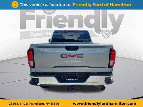Used 2024 GMC Sierra 2500 SLE w/ SLE Convenience Package image 4