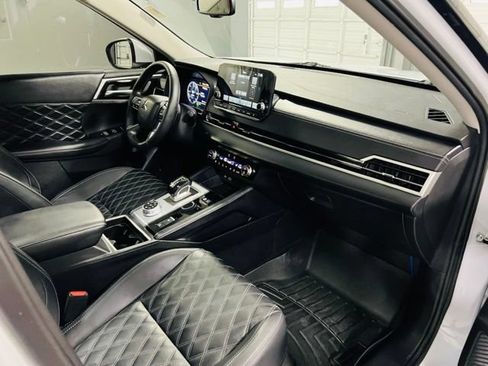 Used 2025 Mitsubishi Outlander SEL AWD/4WD image 34