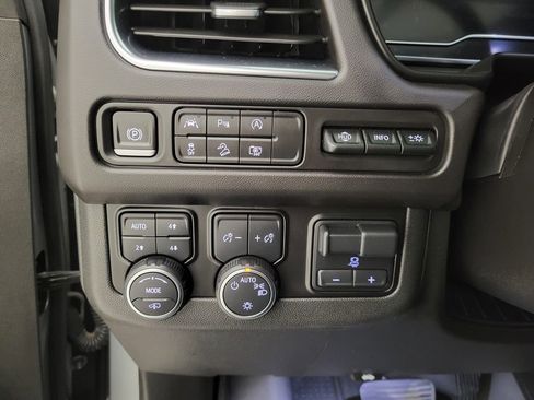 Used 2024 Chevrolet Tahoe High Country image 8