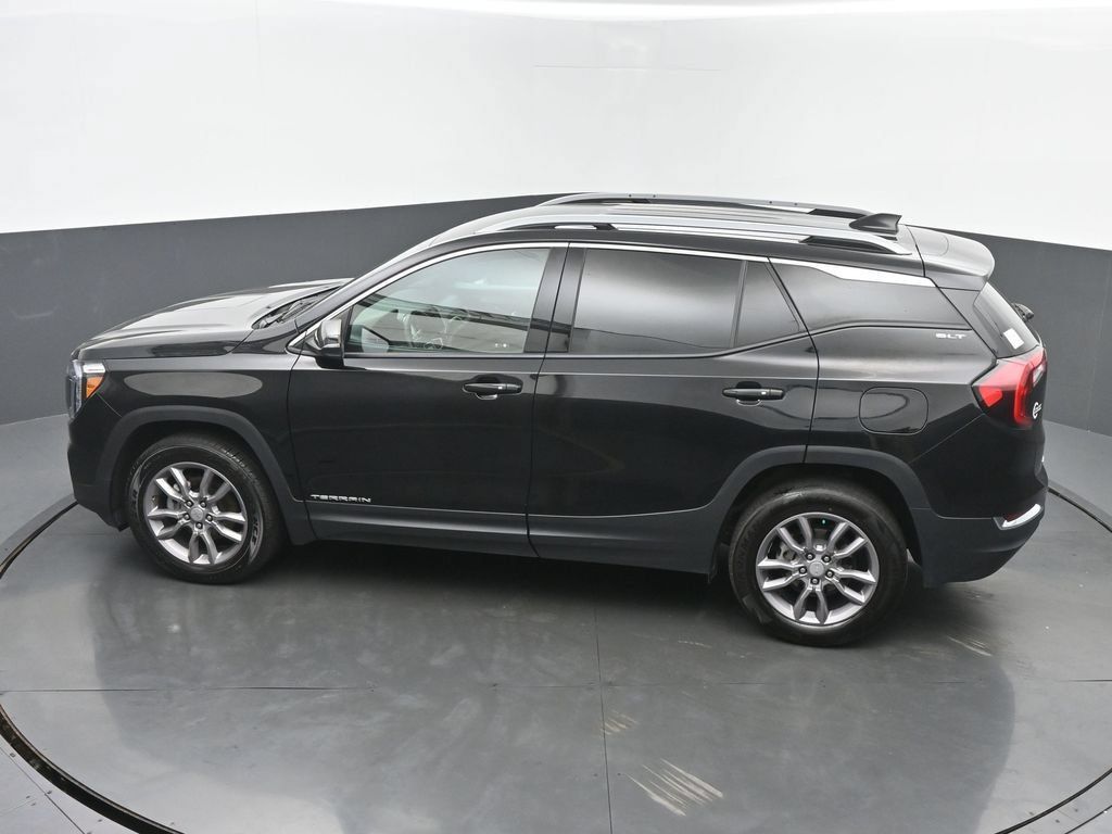 Used 2024 GMC Terrain SLT AWD/4WD image 43