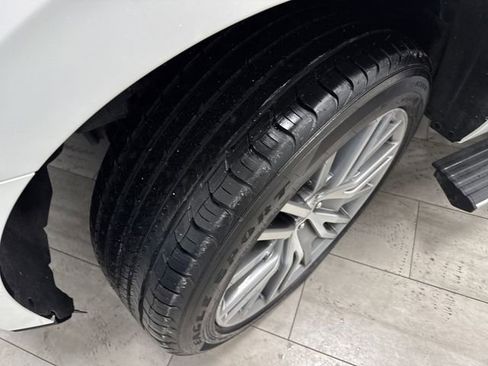 Used 2022 Ford Expedition Max Limited image 43