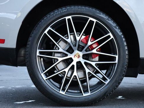 Used 2023 Porsche Macan S image 63