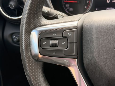 Used 2024 Chevrolet Blazer LT w/ Convenience Package FWD image 19