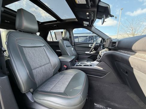 Used 2023 Ford Explorer Timberline image 28