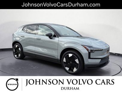 New 2025 Volvo EX30 Plus w/ Protection Package Premier