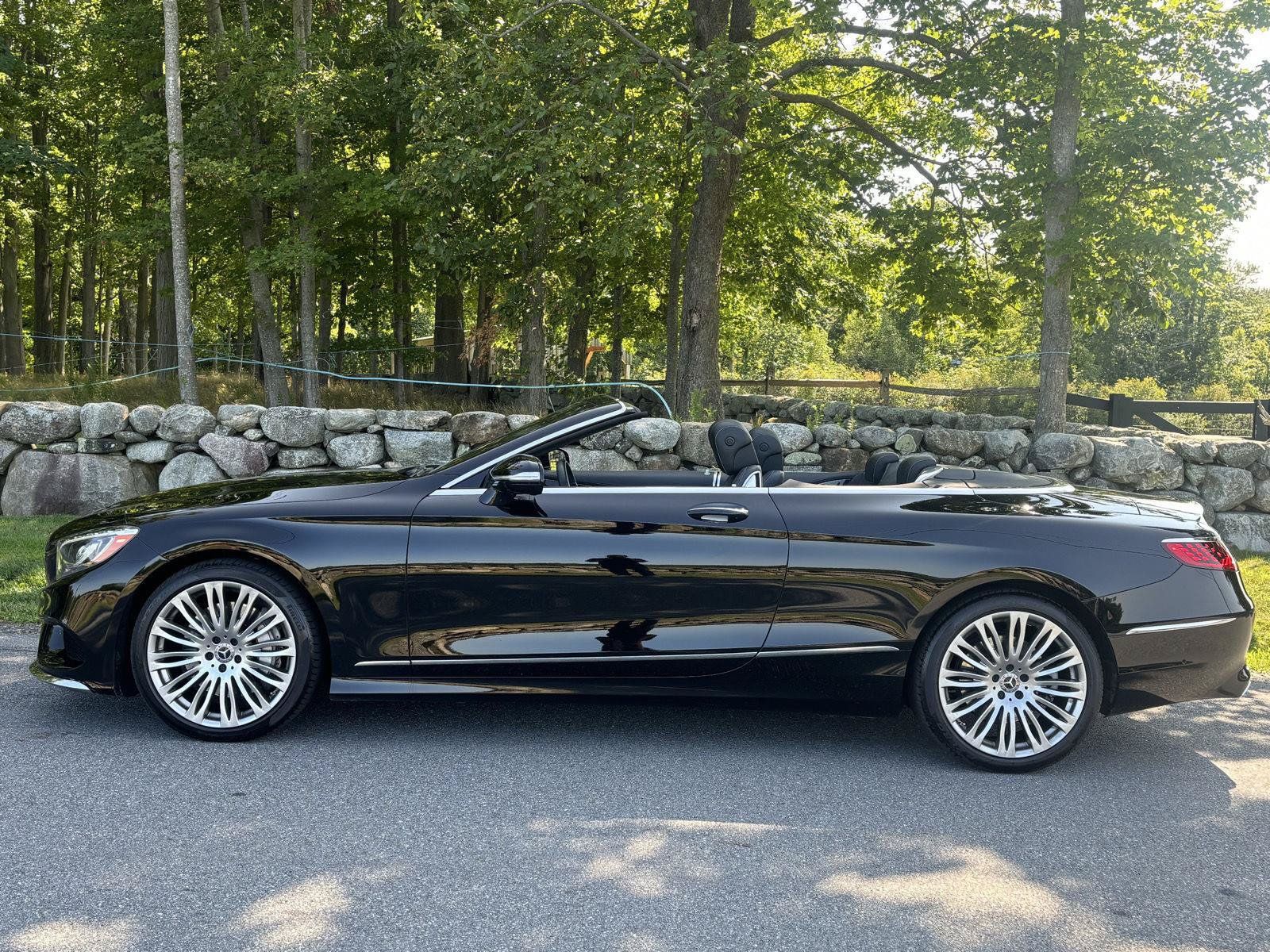 Used 2019 Mercedes-Benz S 560 Cabriolet image 22
