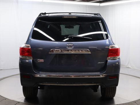 Used 2013 Toyota Highlander Limited image 6
