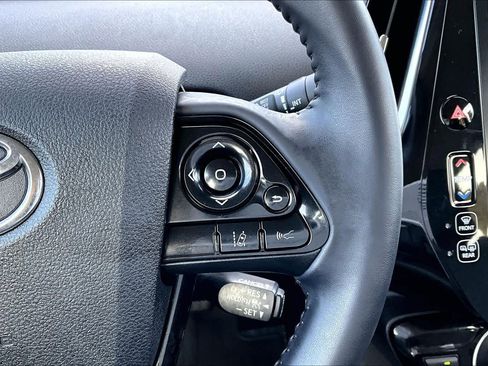 Certified 2020 Toyota Prius Prime XLE image 24