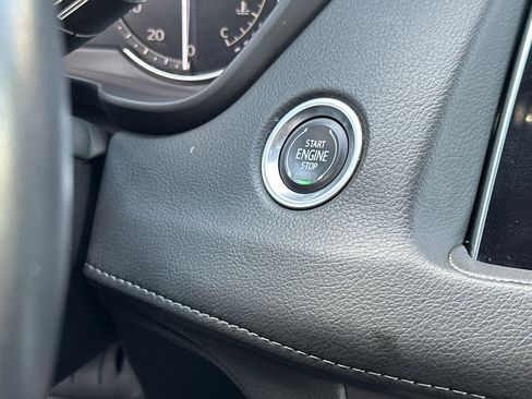 Certified 2023 Cadillac XT4 Premium Luxury image 22