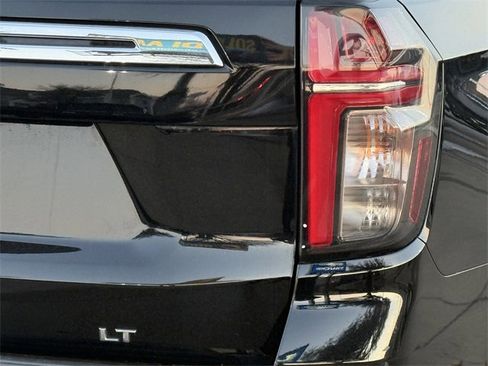 Used 2024 Chevrolet Tahoe LT image 6