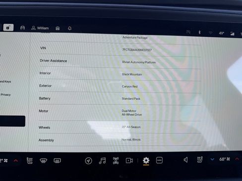Used 2025 Rivian R1T Adventure image 16
