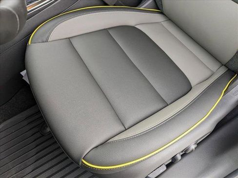 New 2025 Chevrolet TrailBlazer ACTIV w/ Convenience Package image 4