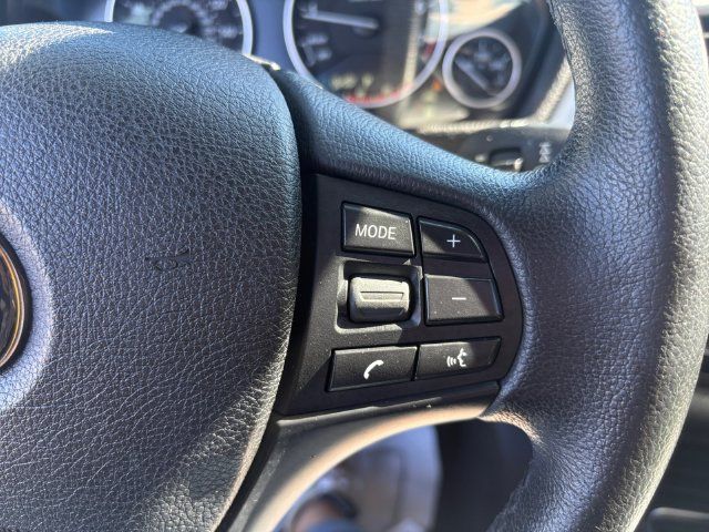 Used 2016 BMW 320i xDrive Sedan AWD/4WD image 22