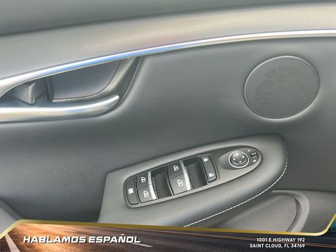 Used 2025 INFINITI QX50 Pure image 11