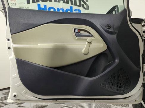 Used 2013 Kia Rio LX image 8