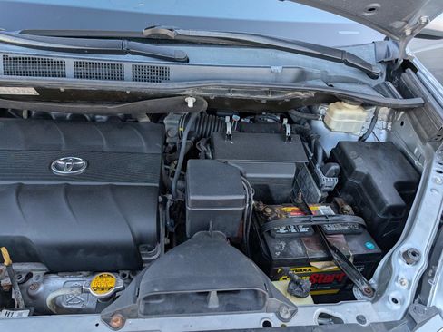 Used 2016 Toyota Sienna LE image 25