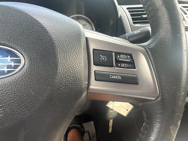 Used 2014 Subaru Impreza 2.0i Premium AWD/4WD image 17