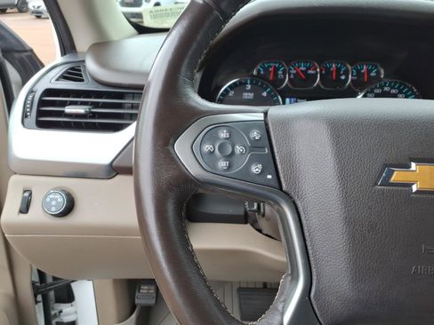 Used 2020 Chevrolet Tahoe LT w/ Luxury Package image 11