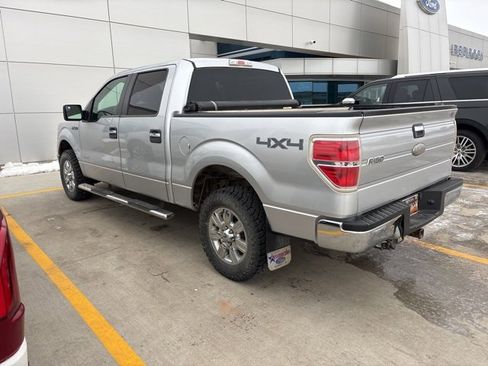 Used 2011 Ford F150 XLT w/ XLT Chrome Pkg image 4